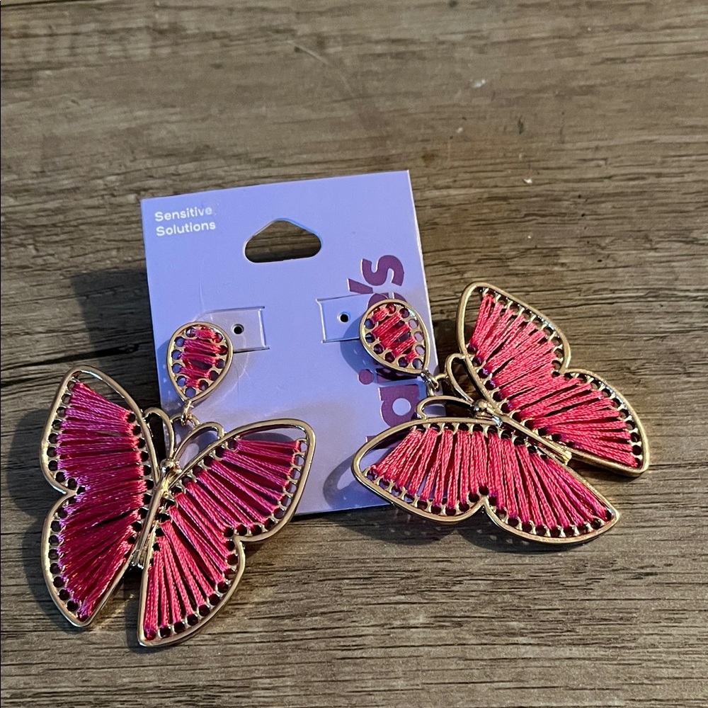 Claire's Vibrant Pink Butterfly Earrings